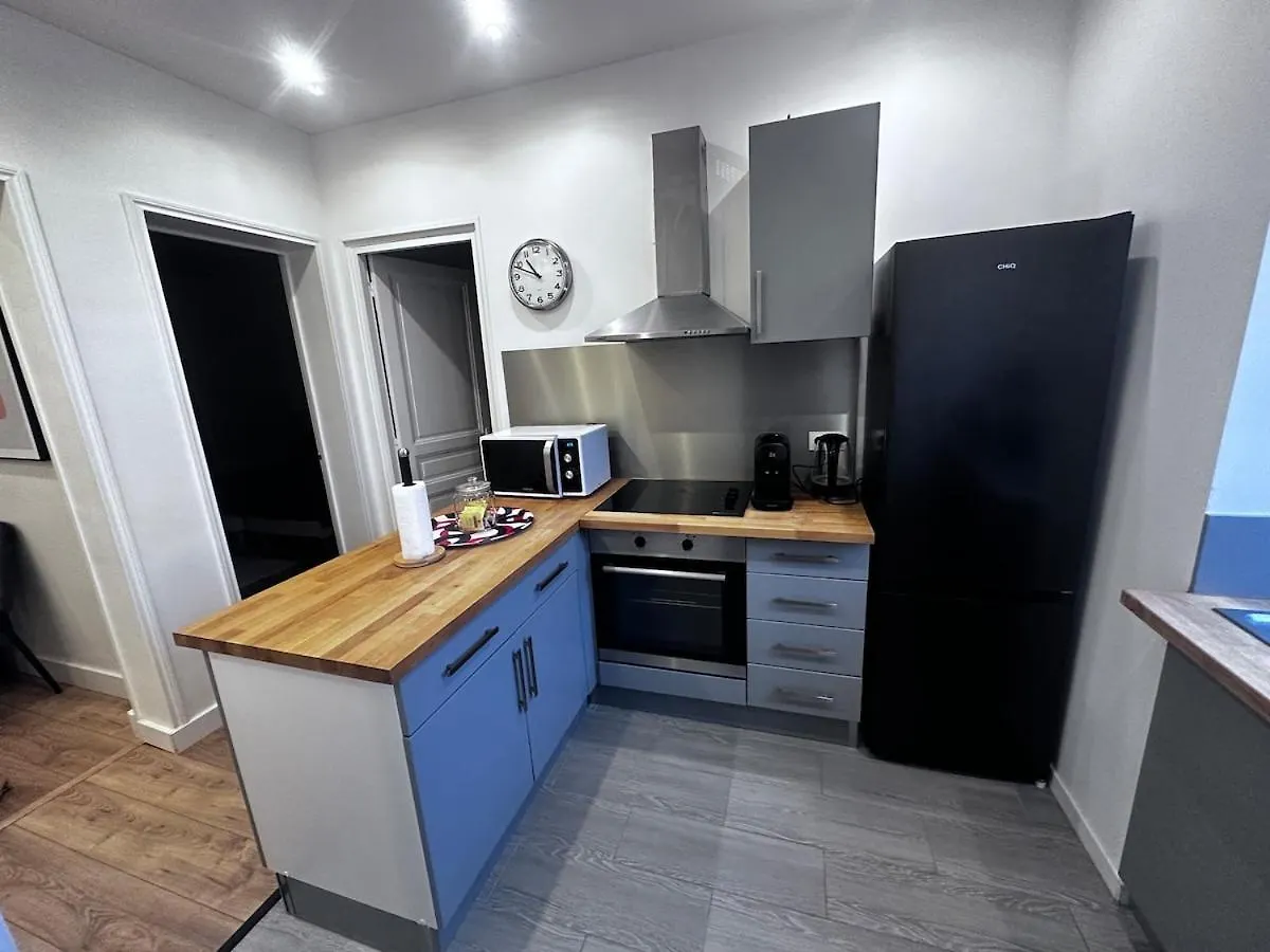 Peaceful Oasis 2 Bedrooms Center-Station Rer 3 Min Aulnay-sous-Bois Apartment